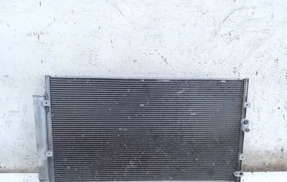 Toyota GT 86 A/C cooling radiator (condenser)