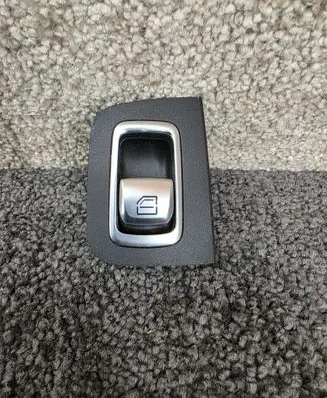 Mercedes-Benz GLC X253 C253 Electric window control switch A2059051513