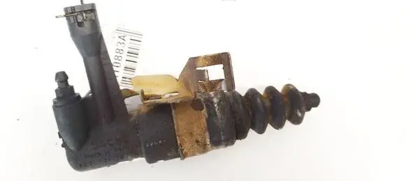 Audi A4 S4 B5 8D Clutch master cylinder 8E0721257A