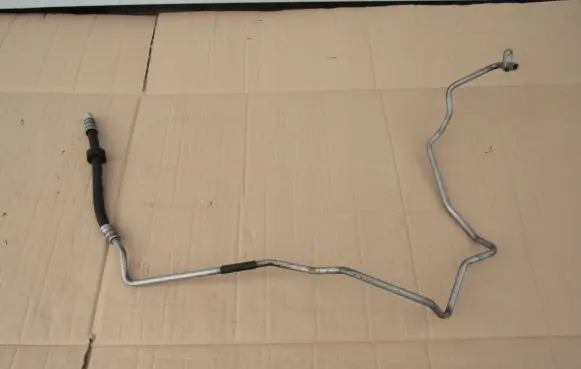 Mercedes-Benz E W212 Engine coolant pipe/hose A6511808530