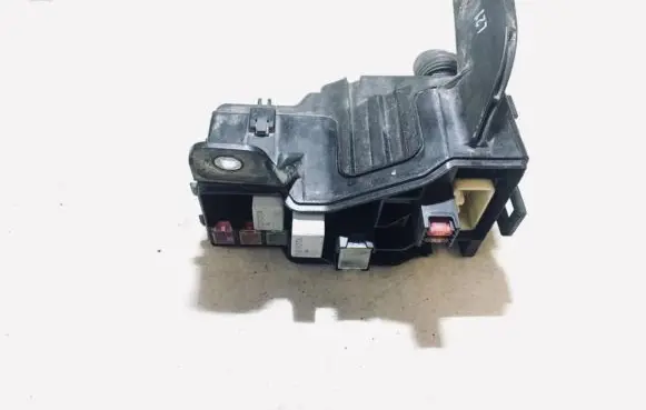 Toyota Avensis T250 Fuse box set