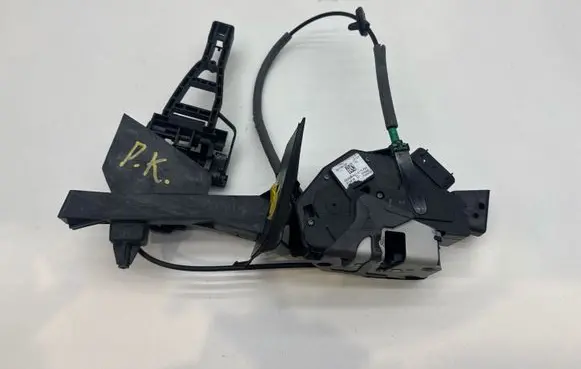 Ford Kuga II Front door lock BM5AA21813AH
