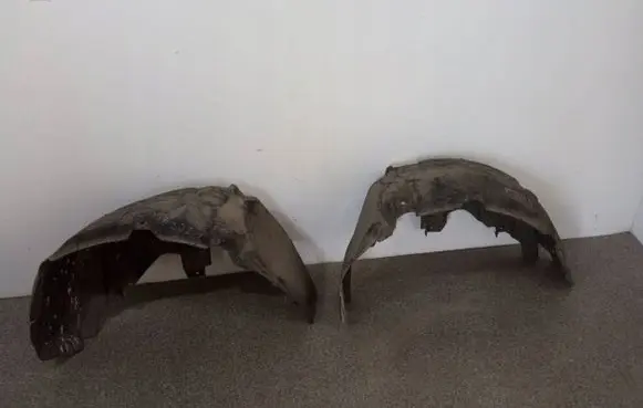 Ford Transit Courier Front wheel arch liner splash guards