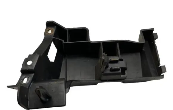 Mazda 3 I Front bumper mounting bracket BN8V502B1