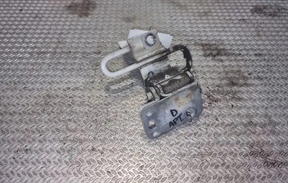 Volkswagen Caddy Front door lower hinge 1T0831412C