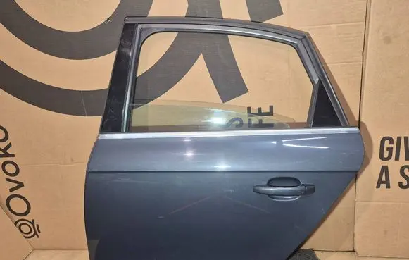 Audi A4 S4 B8 8K Rear door
