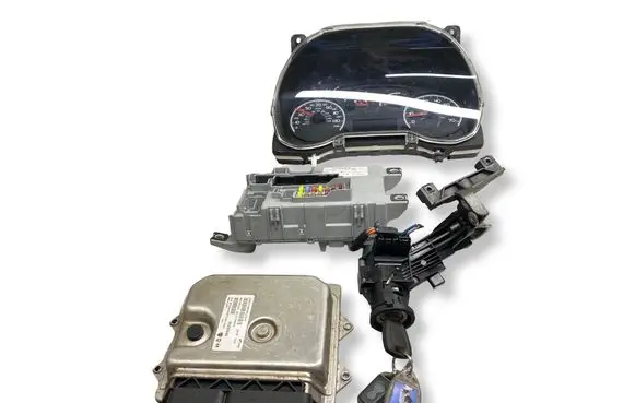 Fiat Doblo Engine ECU kit and lock set BC0118966A B88FZ21P 55255948