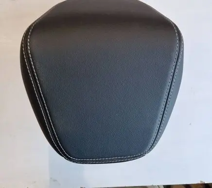 Opel Grandland X Rear seat headrest
