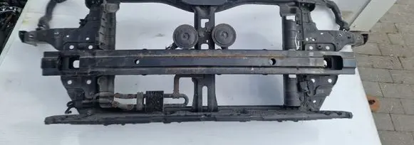 KIA Carens II Radiator support slam panel