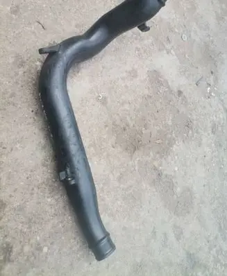 Volvo V70 Intercooler hose/pipe 8624887