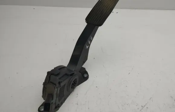 Chrysler Grand Voyager V Accelerator throttle pedal 05281225AA