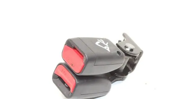 Hyundai ix35 Middle seatbelt buckle (rear) 