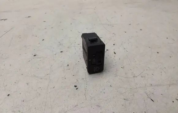 Citroen Xsara Picasso Light switch