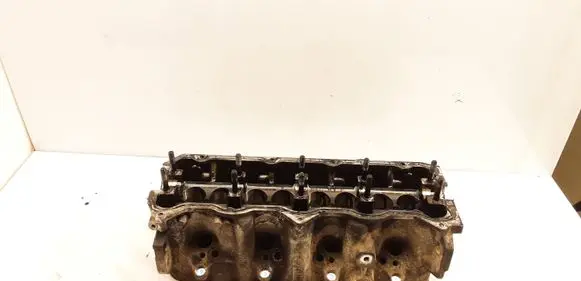 Volkswagen Golf IV Engine head 038103373E