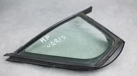 Toyota Yaris Rear side window 43R00097