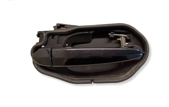 BMW X3 E83 Rear door exterior handle 3330984