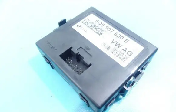 Volkswagen Golf VII Central body control module 5Q0907530E IMPRK1169191