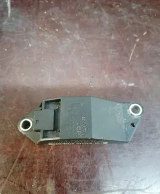 Mercedes-Benz E W211 Airbag deployment crash/impact sensor A0018209326