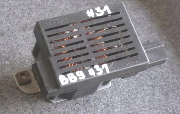 Honda Legend III KA9 Aerial antenna amplifier 39155-SZ3-G010-M1