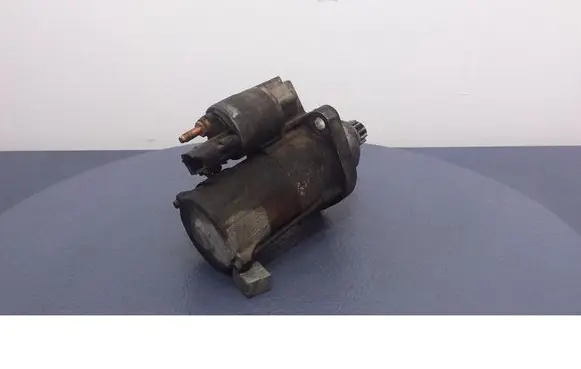Skoda Octavia Mk2 (1Z) Starter motor 02M911023N
