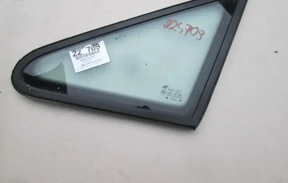 Volkswagen Sharan Front door vent window glass four-door 