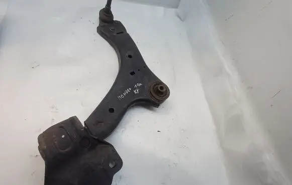 Front lower control arm/wishbone