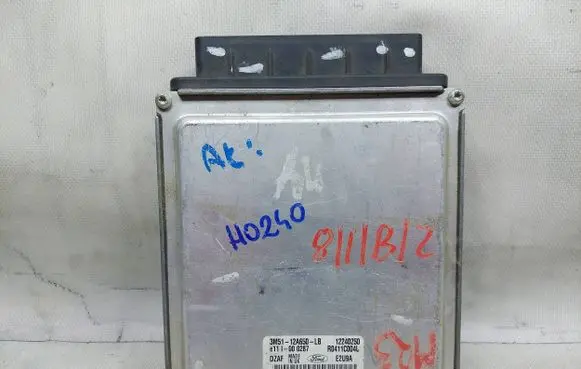 Ford Focus Engine control unit/module 12240250