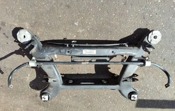 Mercedes-Benz CLS C218 X218 Rear subframe 2189001 2183509001