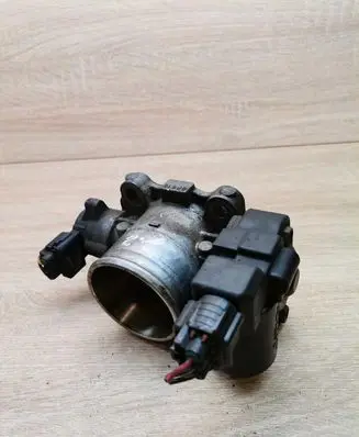 Toyota Auris 150 Throttle body valve 0R010 1923002010