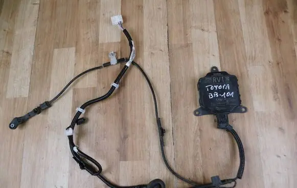 Toyota RAV 4 (XA50) Blind spot module 8816242090 8218342160