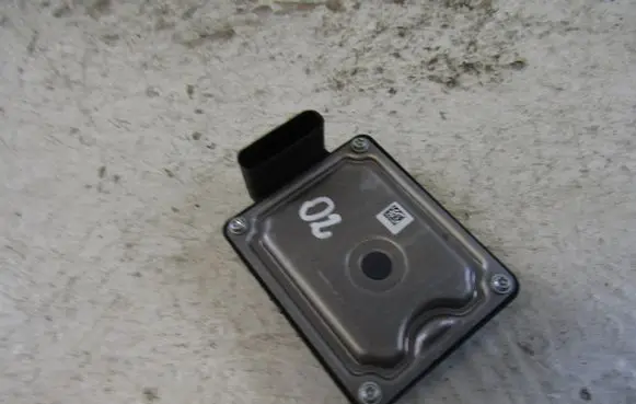 Volkswagen Golf VIII Distronic sensor radar 2Q0907561J