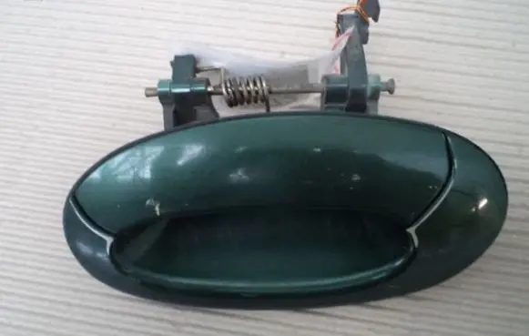 Hyundai Elantra Rear door exterior handle