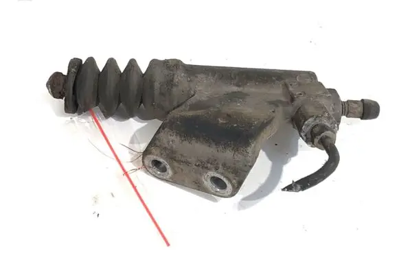 Honda CR-V Clutch slave cylinder 