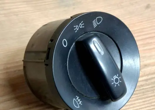 Volkswagen Caddy Light switch