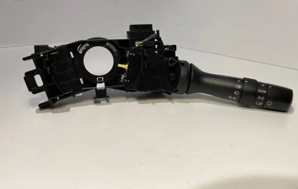 Toyota Verso Indicator stalk 17D373 05190