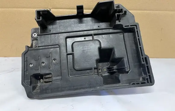 Hyundai Tucson IV NX4 Battery box tray 37150N7000