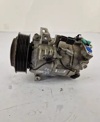Nissan X-Trail T32 Air conditioning (A/C) compressor (pump) 926007FY0A