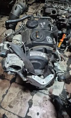 Volkswagen Polo IV 9N3 Engine BWB019286 BWB