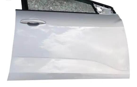 Dacia Sandero III Front door 