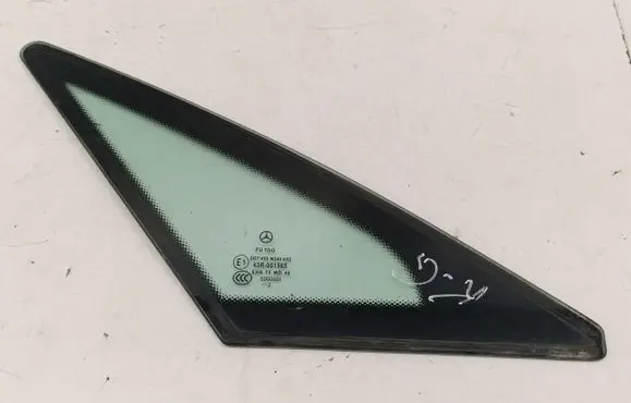 Mercedes-Benz E C207 W207 Rear side window 43R001565