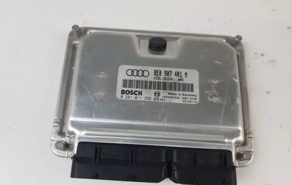 Audi A6 S6 C5 4B Engine control unit/module 8E0907401M 0281011255