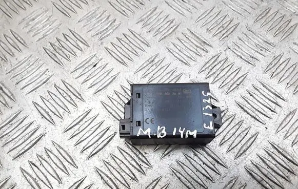 Mercedes-Benz E C207 W207 Camera control unit module a2079057501