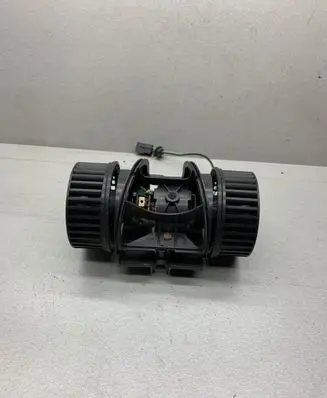 Chrysler Pacifica Heater fan/blower 790838L 790843M 790842V