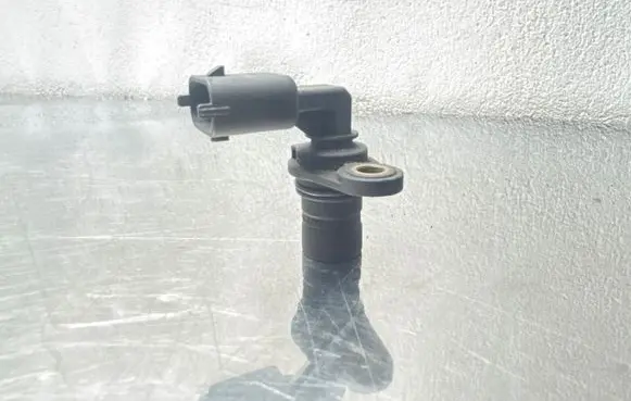 Opel Vectra C Camshaft position sensor 24405977