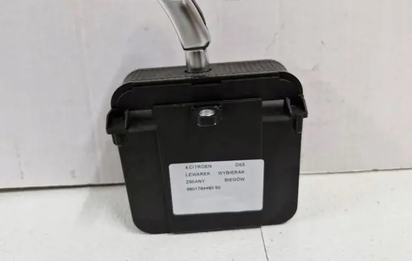 Citroen DS5 Gear selector/shifter in gearbox 9801784480