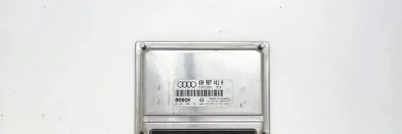 Audi A6 S6 C5 4B Engine control unit/module 4B0907401H 28RTE267 0281001781