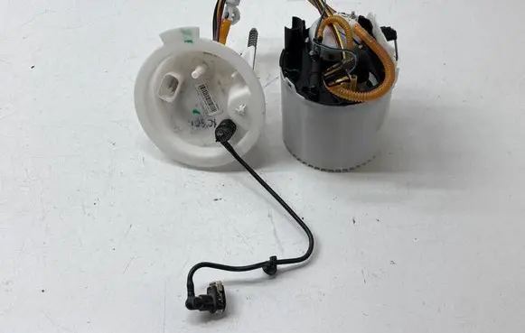 Volvo XC90 Fuel injection high pressure pump 32203572 A5A59 00466691225501
