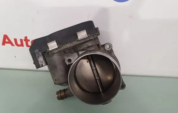 BMW 5 F10 F11 Throttle valve 7597871 13547597871