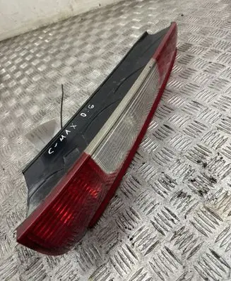 Ford C-MAX I Rear/tail lights 3M5113A602AA