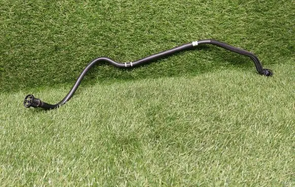 BMW 3 F30 F35 F31 Vacuum line/pipe/hose 8608036 860803602